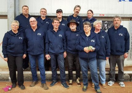 Laenderpokal 55plus 2019 - Die Teilnehmer Hinten vlnr: Rüdiger Kaiser, Paul Zimmermann, Berthold Brunke, Stefan Eisenhut, Ellen Vallen Vorne vlnr: Christel Zimmermann, Berthold Ulrich, Wilfried Terweih, Helmut Creutz, Bärbel Brinkel, Andrea Etmann, Heinz Brenke