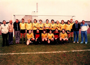 Mannschaftsfoto im ersten Jahr Bezirksliga Saison 83/84
